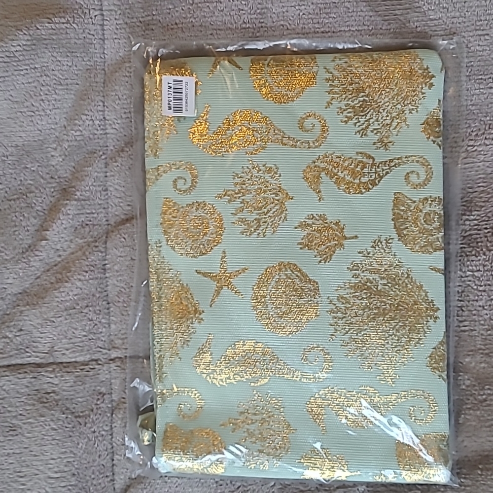 Ocean Themed small pouch wristlet in mint green